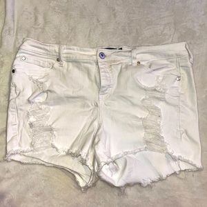 Women’s White Denim Shorts